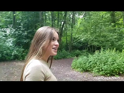 ❤️ Ehdotin Evelinalle, että panisimme julkisella paikalla! Hän suostui. Sitten panin häntä perseeseen ja spermasin hänen suuhunsa. Sitten hän pissasi itseensä. Porno at fi.sex78.ru