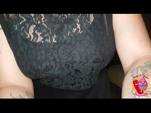 ❤️ Lutkamainen sisarpuoli antaa hänelle suihinoton ja espanjaa Porno at fi.sex78.ru