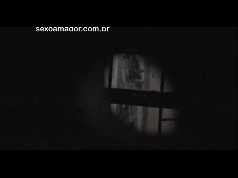 ❤️ Blondi saa salaa videokuvaa naapuruston tirkistelijältä piilossa onttojen tiilien takana Porno at fi.sex78.ru