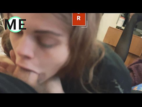 ❤️ Kurkkumulkku, revityt sukkahousut ja revityt korkokengät kiva tavata Porno at fi.sex78.ru