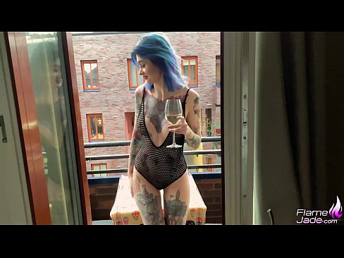 ❤️ Valtava tyttö imee nieleskellen ja naidaan intohimoisesti avoimen taivaan alla Porno at fi.sex78.ru